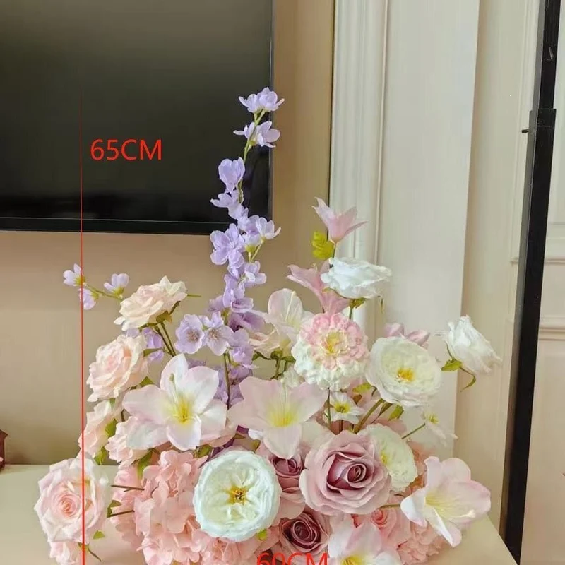 Künstliches Blumenarrangement