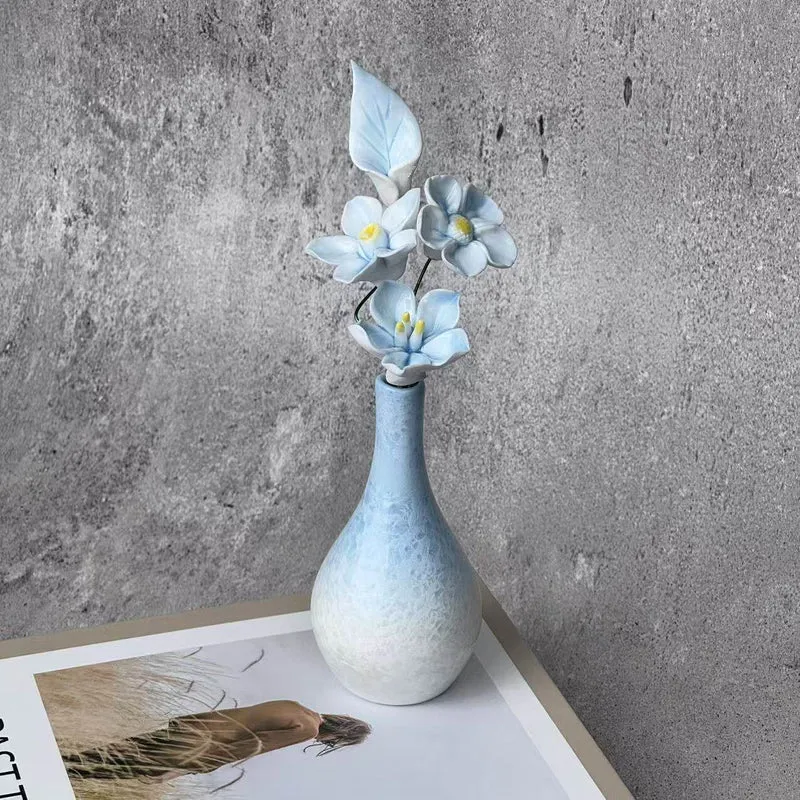 Elegante florale dekorative Vase