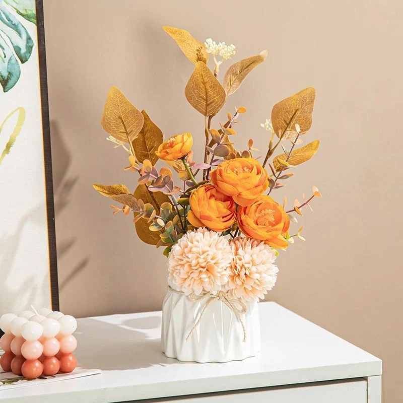 Elegante Faux-Blumenarrangements