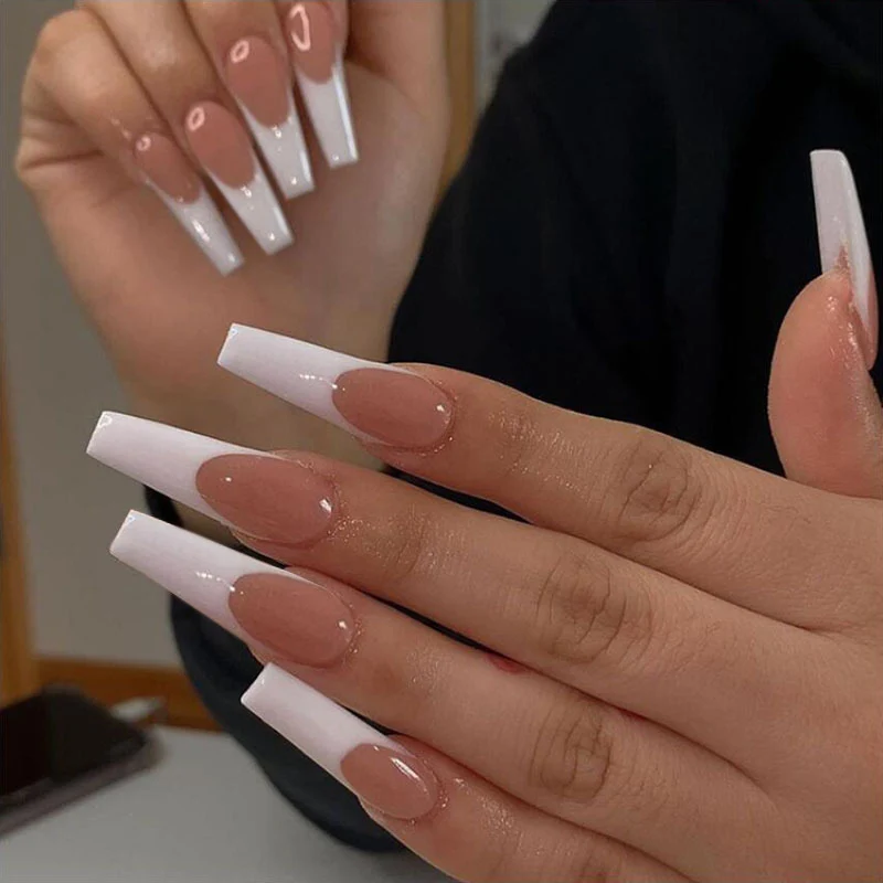 Premium Stiletto Press-On Nägel Karnz