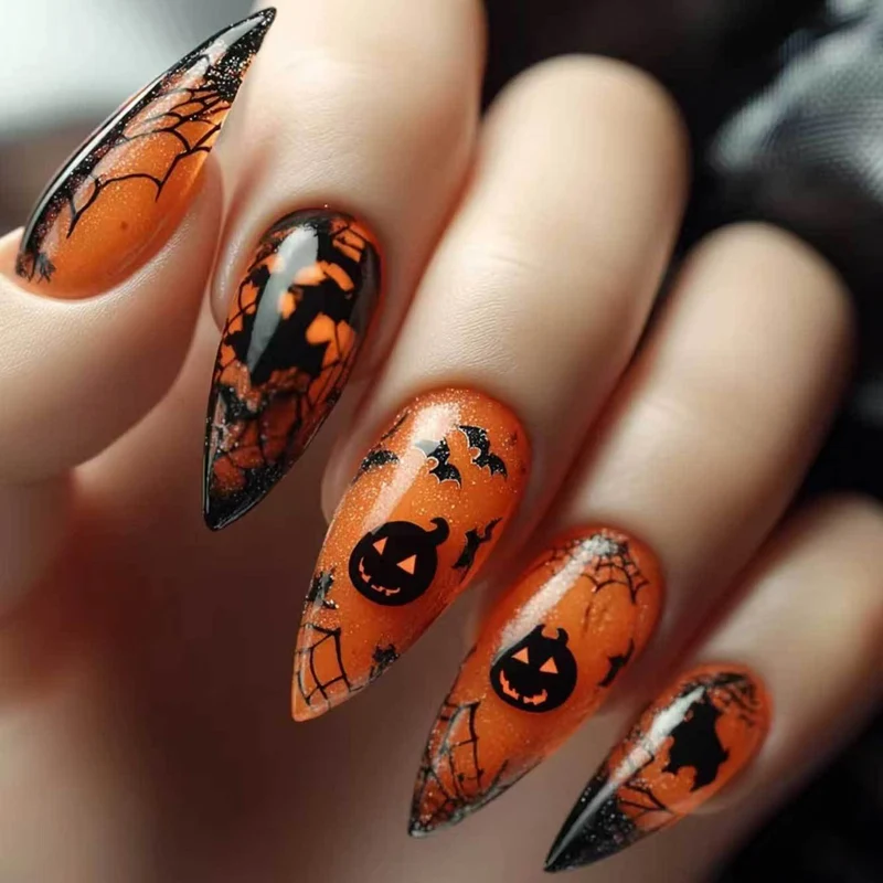 Halloween-Themen Dekorative Press-On Nagelkunst Karnz