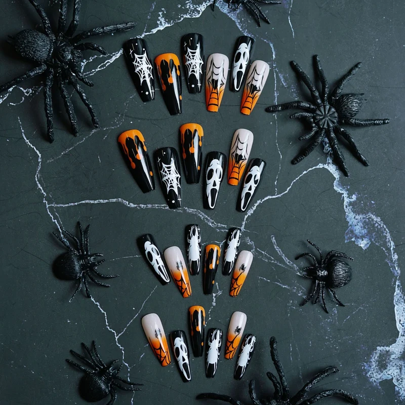 Halloween-Themen Künstlerische Press-On Nägel Karnz