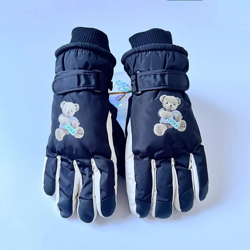 Isolierte Wintersporthandschuhe Karnz