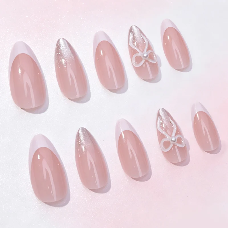 Elegantes Stiletto-Nageldesign Karnz