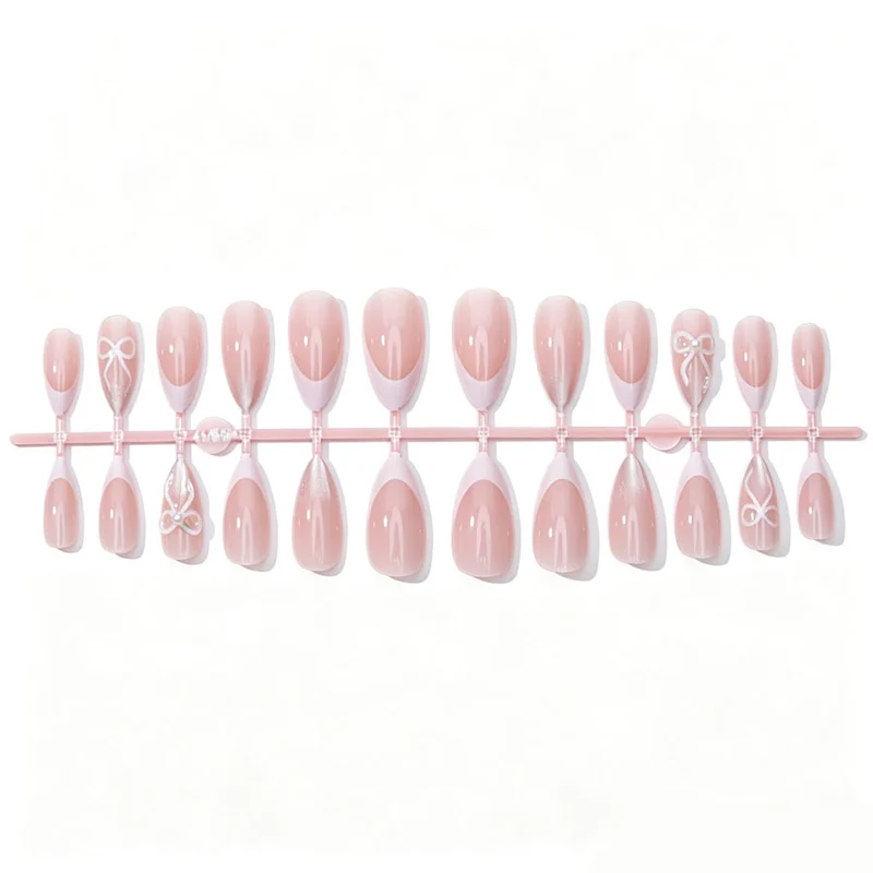 Elegantes Stiletto-Nageldesign Karnz