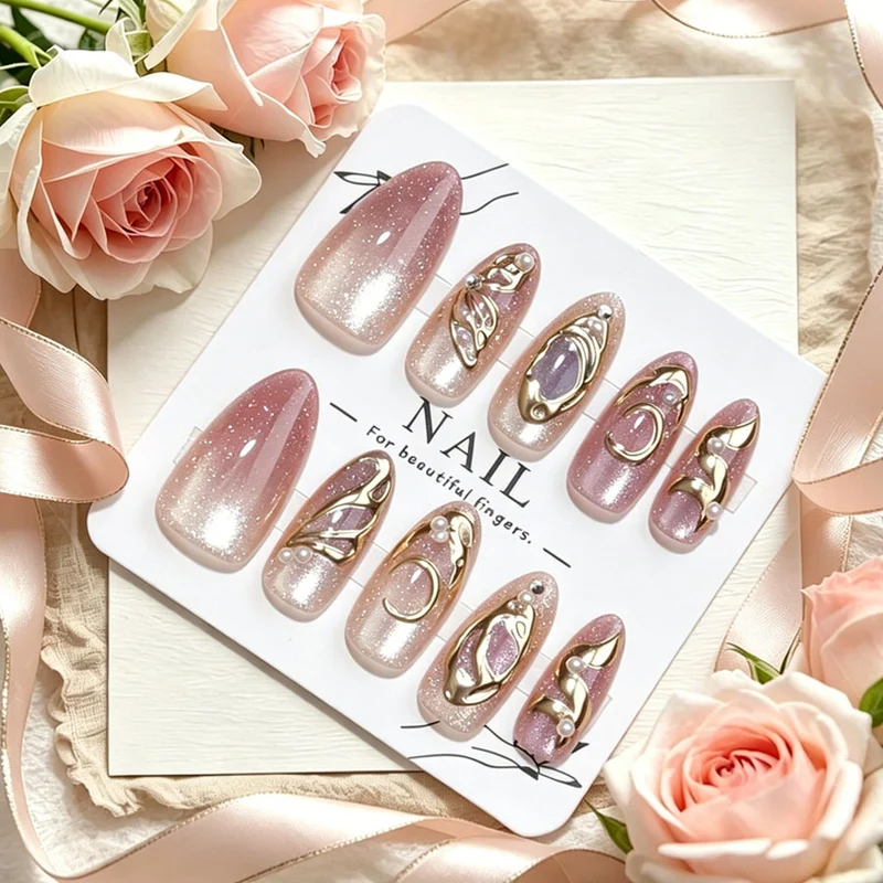Elegantes Press-On-Nail-Set mit künstlerischen Details Karnz