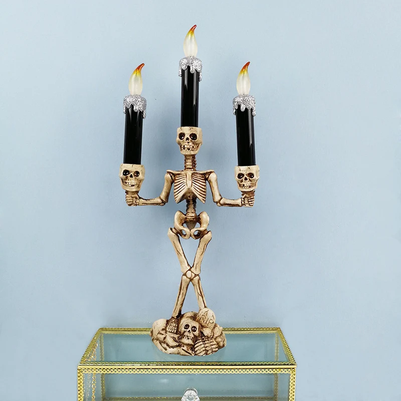 Skeleton Kerzenhalter Kandelaber Karnz