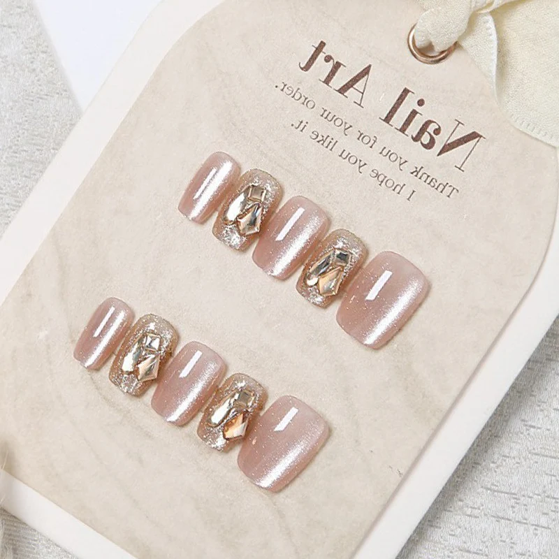 Glamouröse mit Strass verzierte Press-On Nagelkunst Karnz