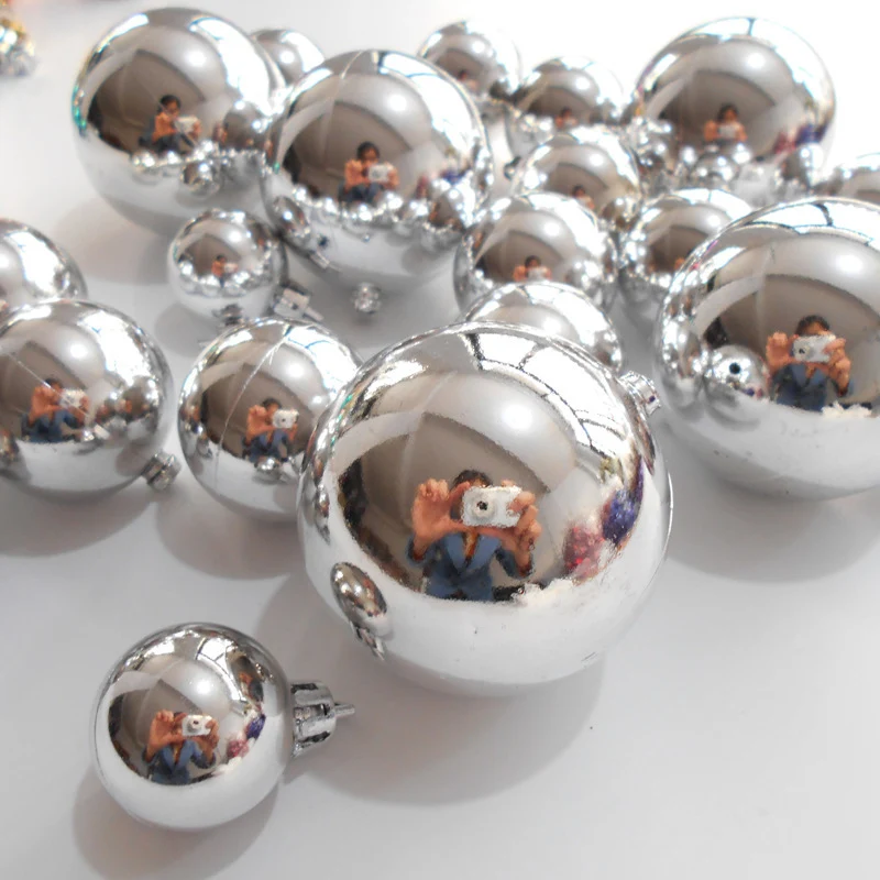 Reflektierende dekorative Weihnachtsornamente Karnz