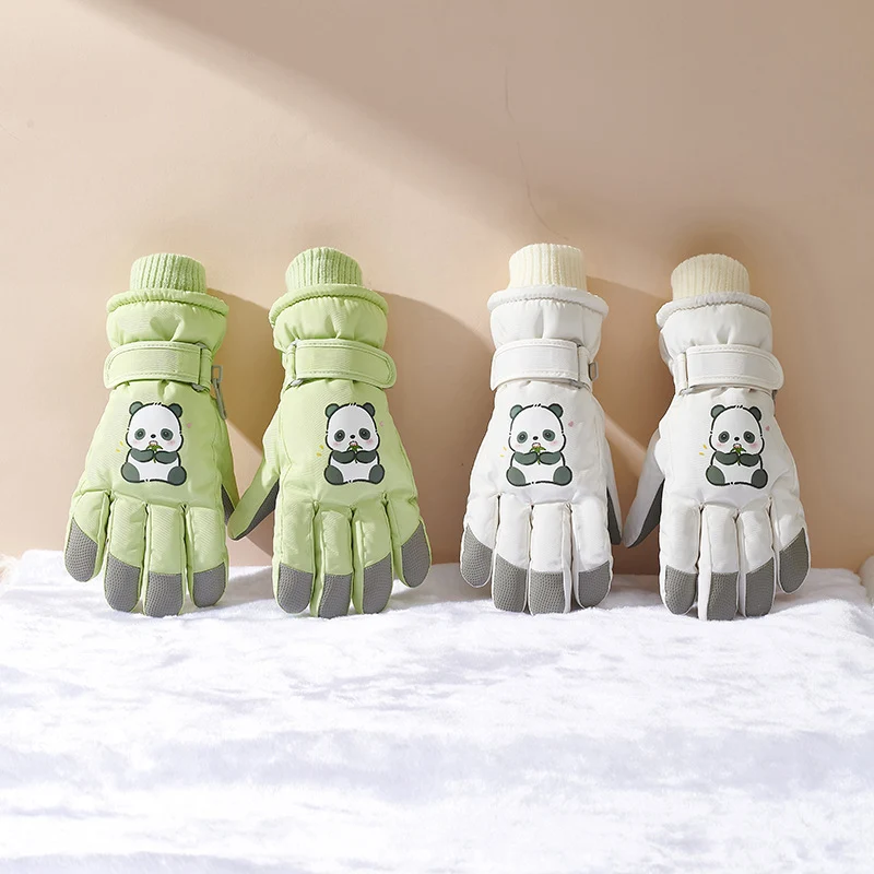 Niedliche tierische isolierte Winterhandschuhe Karnz
