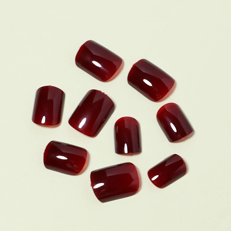 Glossy Press-On Nail Set Karnz