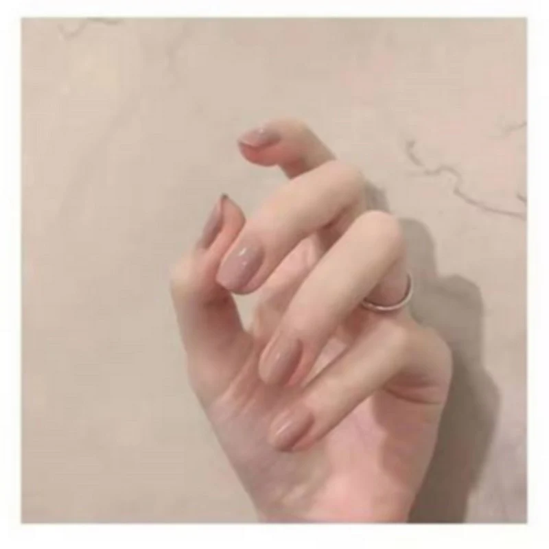 Glänzendes Press-On Nagelset Karnz 1790727558