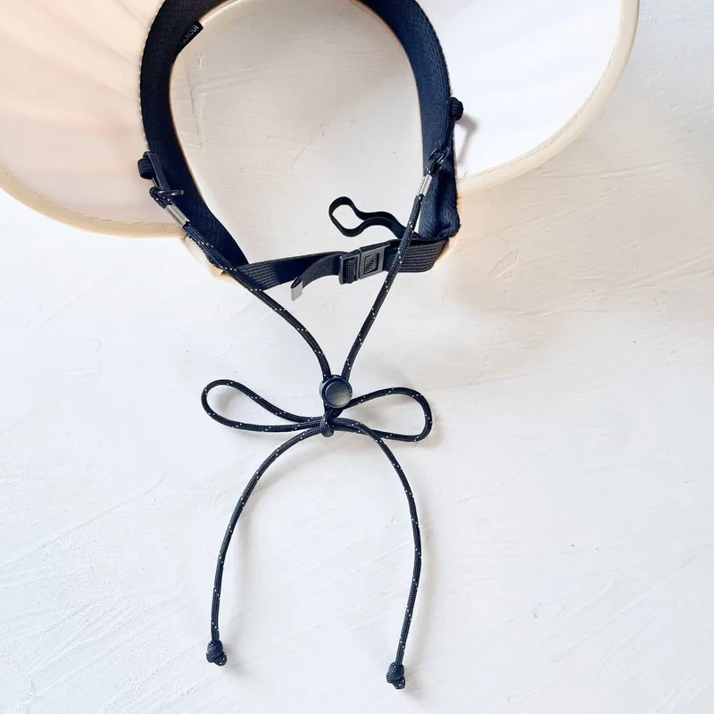 Verstellbares Utility-Seil mit Clips Karnz
