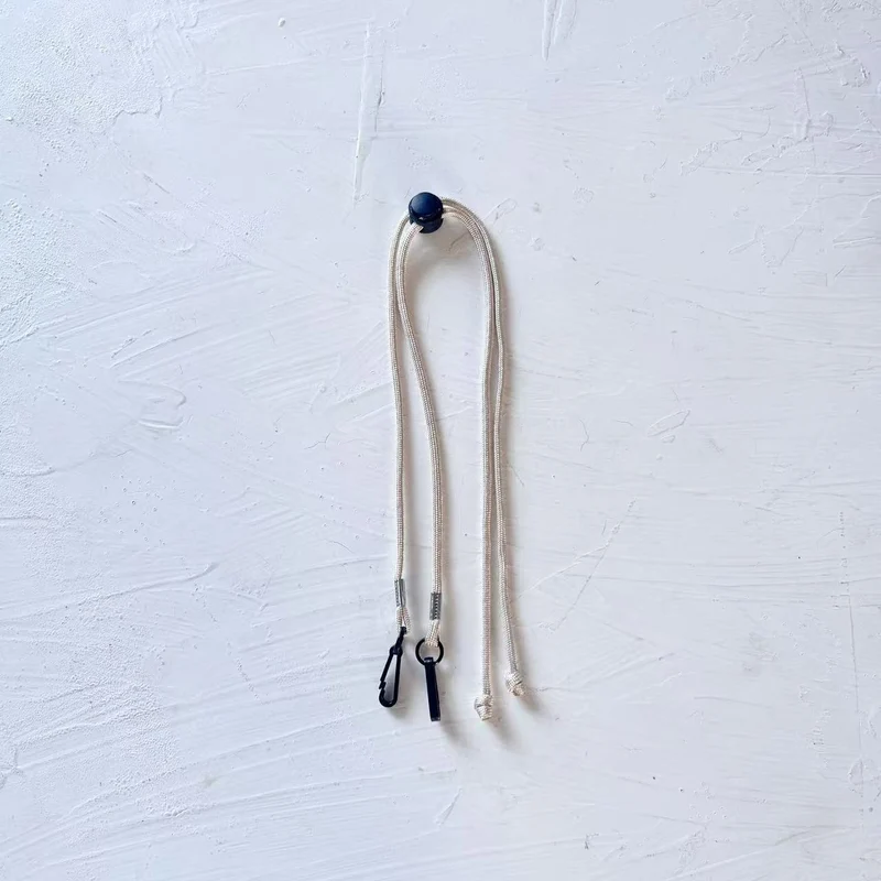 Verstellbares Utility-Seil mit Clips Karnz