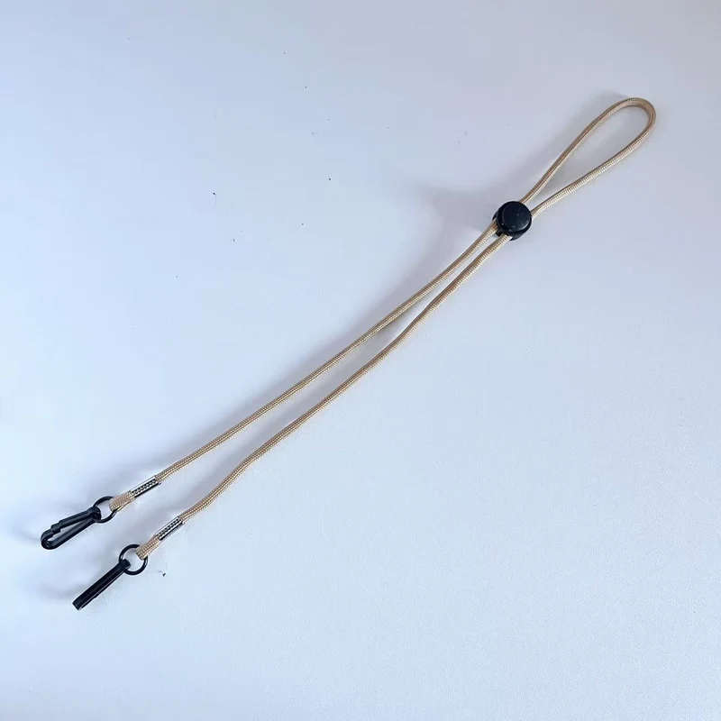 Verstellbares Utility-Seil mit Clips Karnz