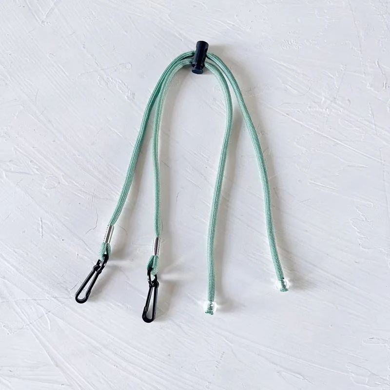 Verstellbares Utility-Seil mit Clips Karnz