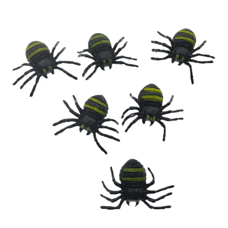 Realistische Dekorative Spinnenfiguren Karnz