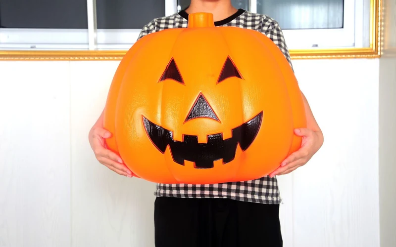 Halloween-Themen Dekorativer Kürbisbehälter Karnz