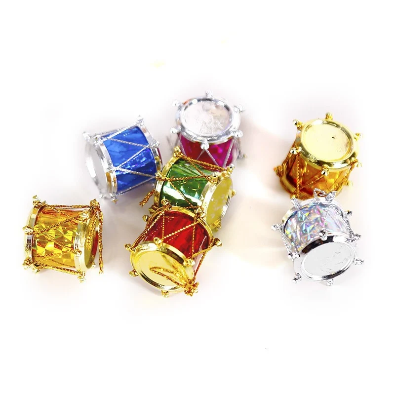 Dekorative Miniatur Trommelornamente Karnz