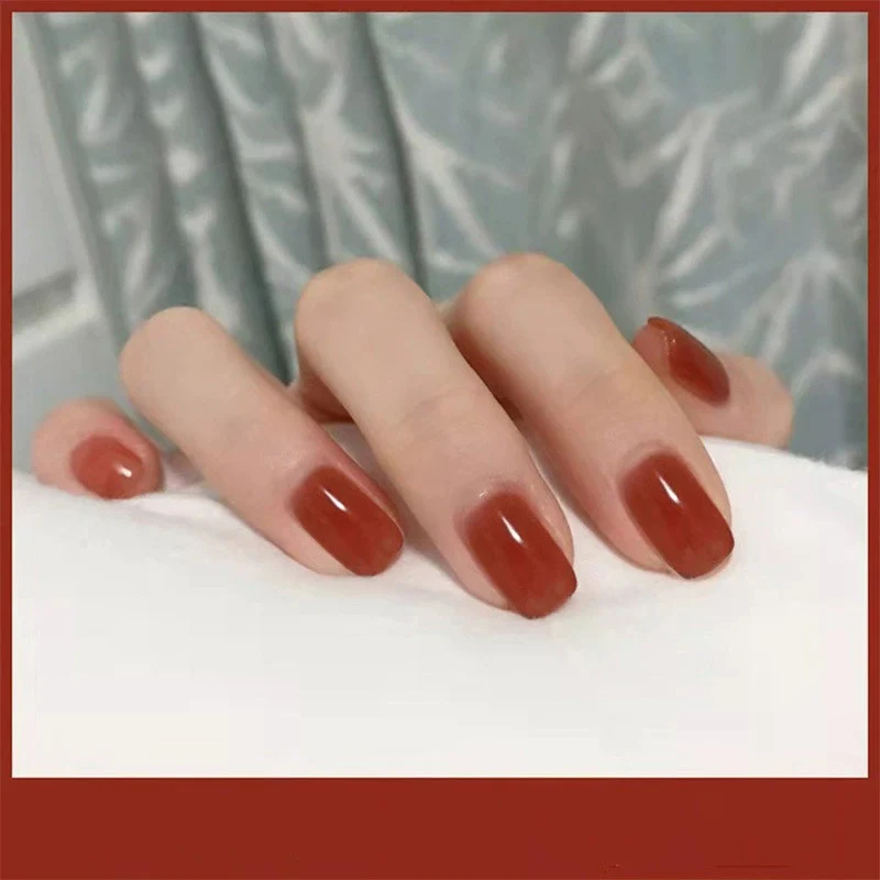 Glänzendes langes Nagelset Karnz