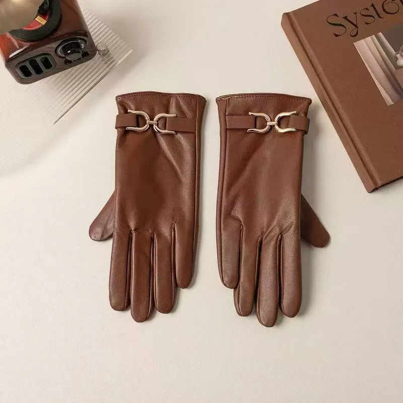 Elegante Lederhandschuhe mit Kettendetails Karnz