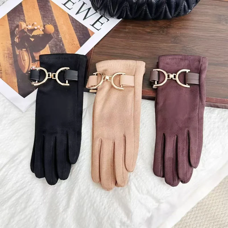 Elegante Modehandschuhe mit dekorativem Schnallenverschluss Karnz
