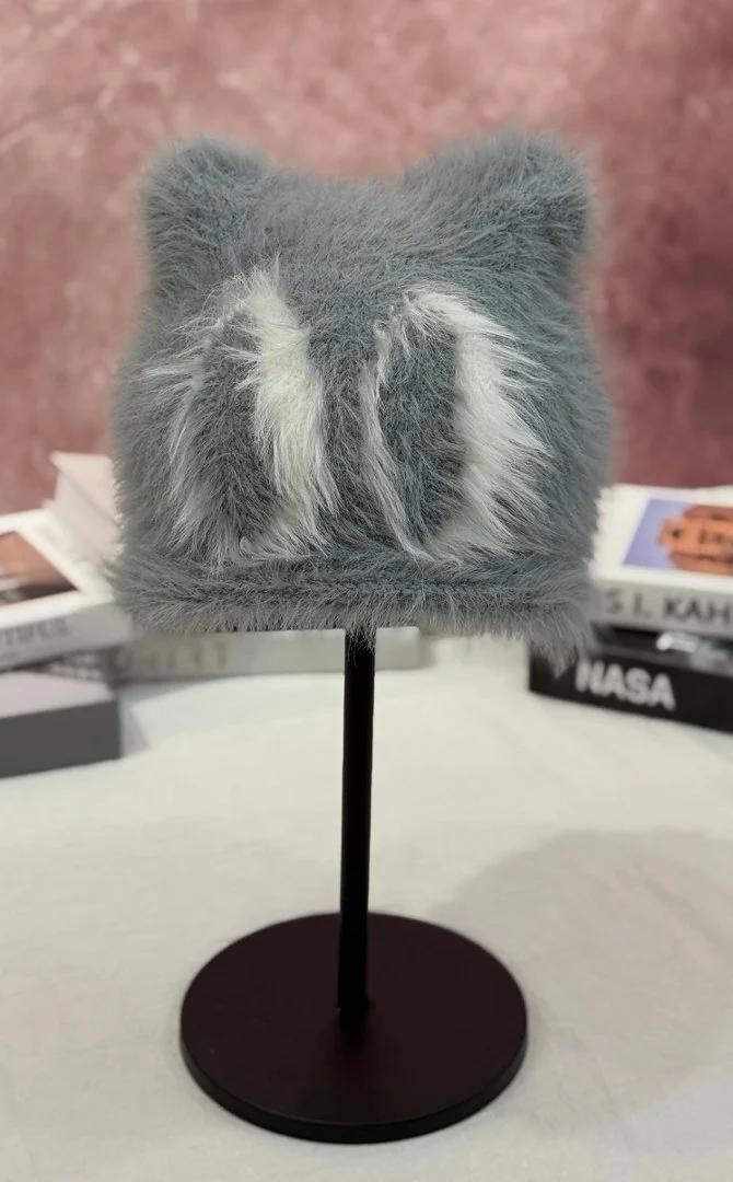 Gemütliche Kunstfell-Katzenohr-Mütze Karnz