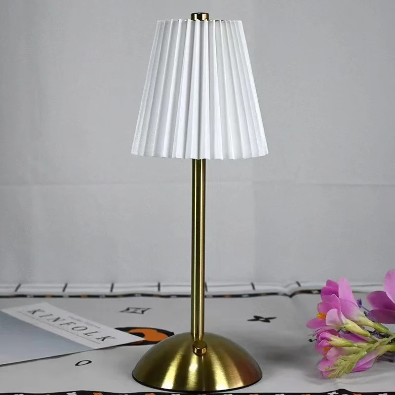 Dekorative Tischlampe