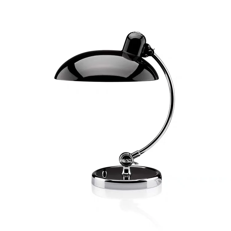 Stylische Schreibtischlampe
