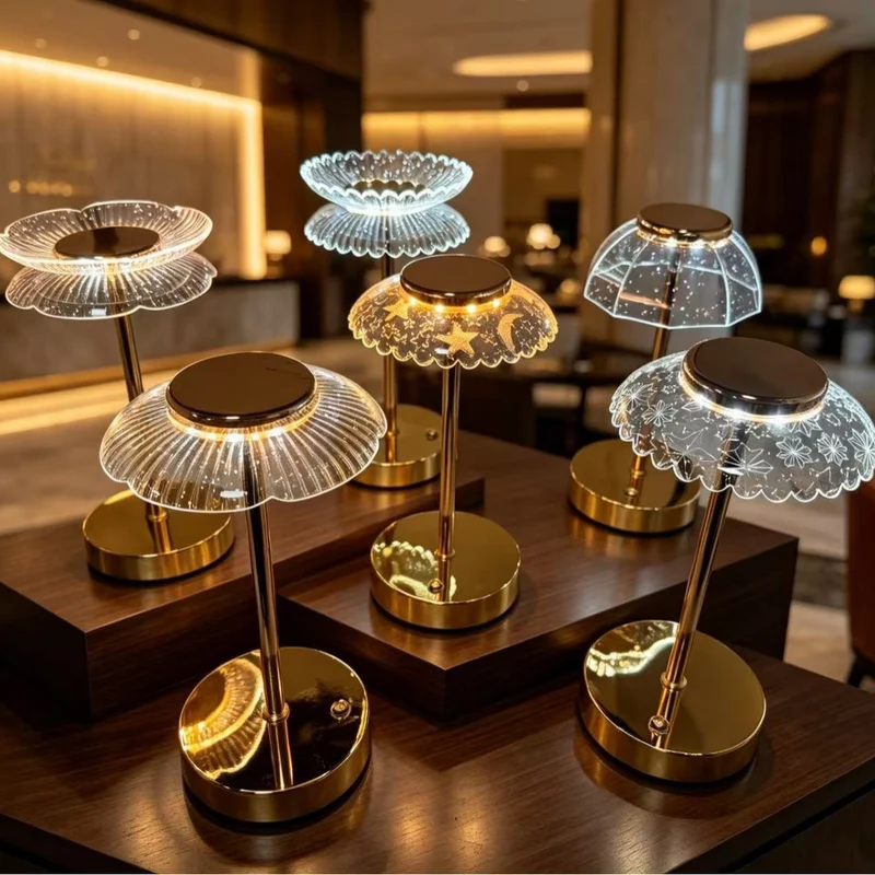 Künstlerische Glastischlampe