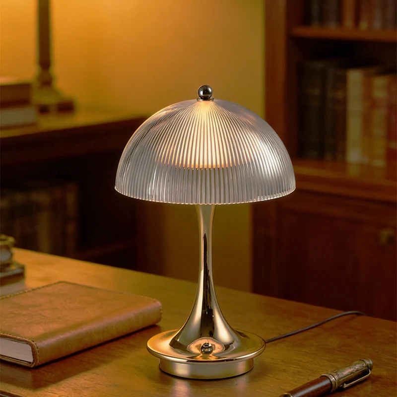 Moderne Tischlampe