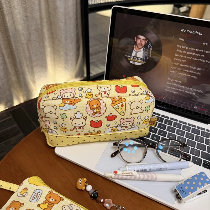 Süße Bären-Themen-Füllertasche