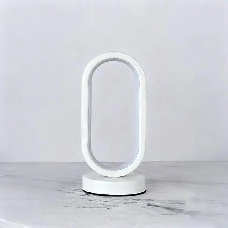 Moderne Skulpturale LED Tischlampe