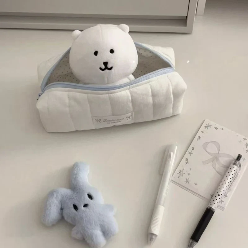 Gepaddingtes Kosmetikstiftetui
