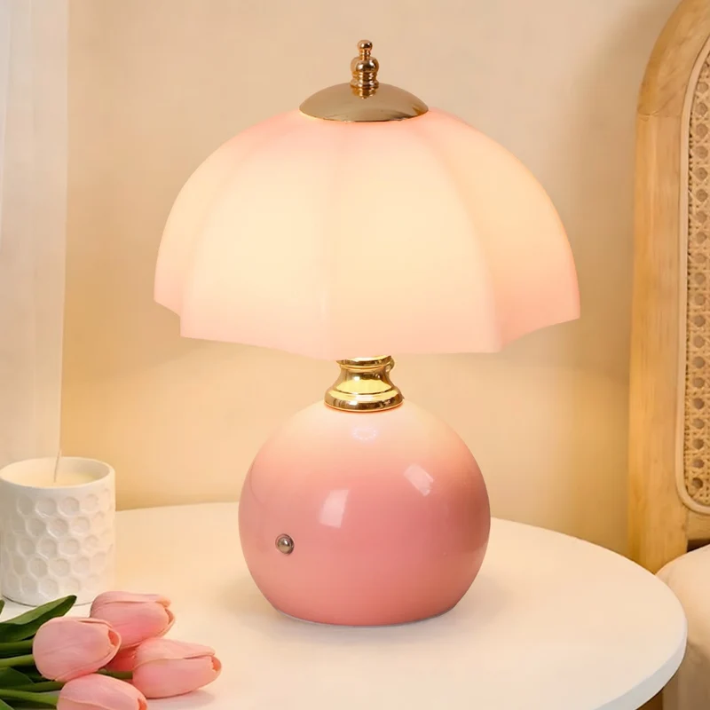 Dekorative Tischlampe