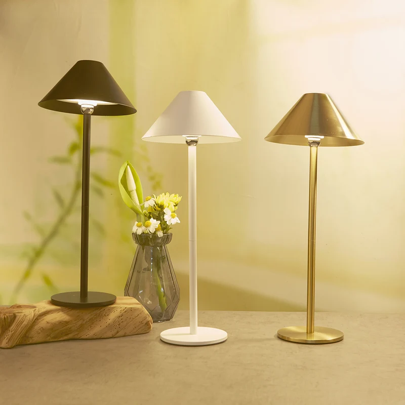Moderne Tischlampe