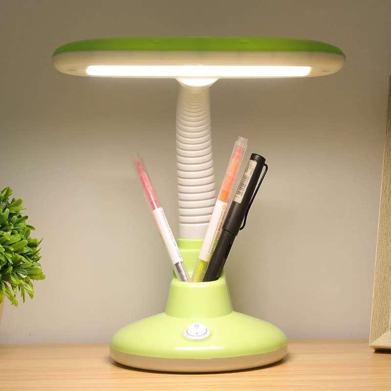 Multifunktionale Schreibtischlampe mit Stifthalter