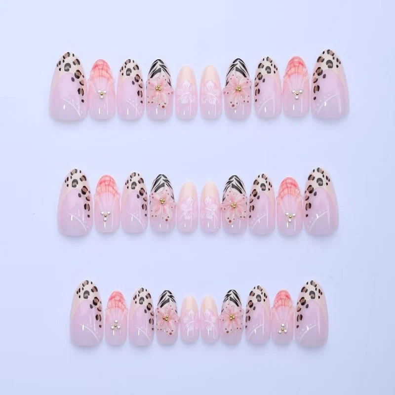 Chic Floral Design Press-On Nail Set Karnz