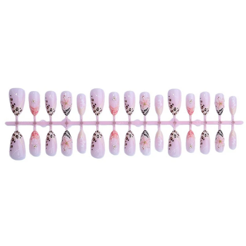 Chic Floral Design Press-On Nail Set Karnz