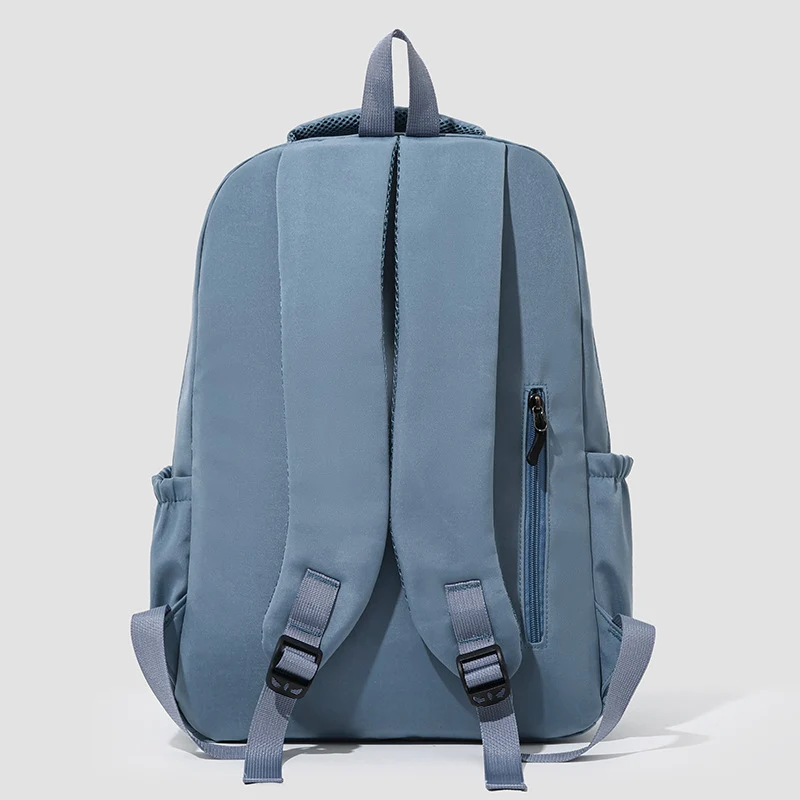 Leichter Reiserrucksack Karnz