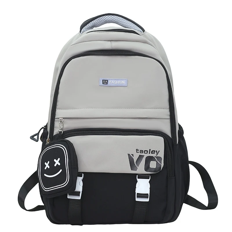 Stilvolle Mehrfach-Taschen-Rucksack Karnz