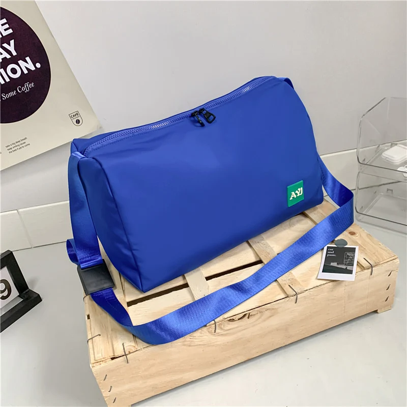 Stylische Crossbody Duffle Bag Karnz