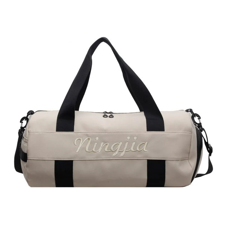Stylische kompakte Sportduffel Karnz