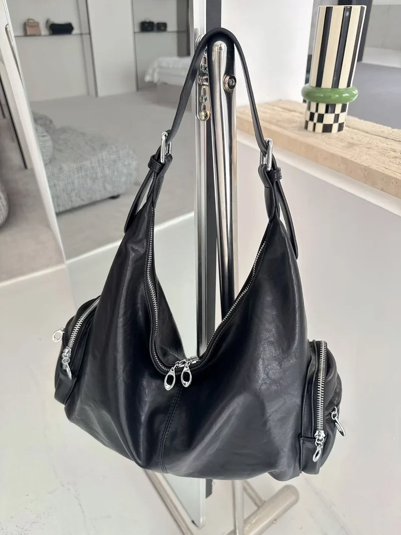 Schlanke Leder Hobo Tote Bag