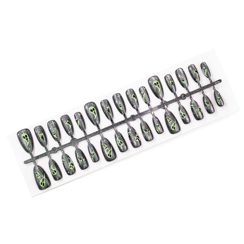 Geister-Themen Stiletto Press-On Nagelkunst Karnz