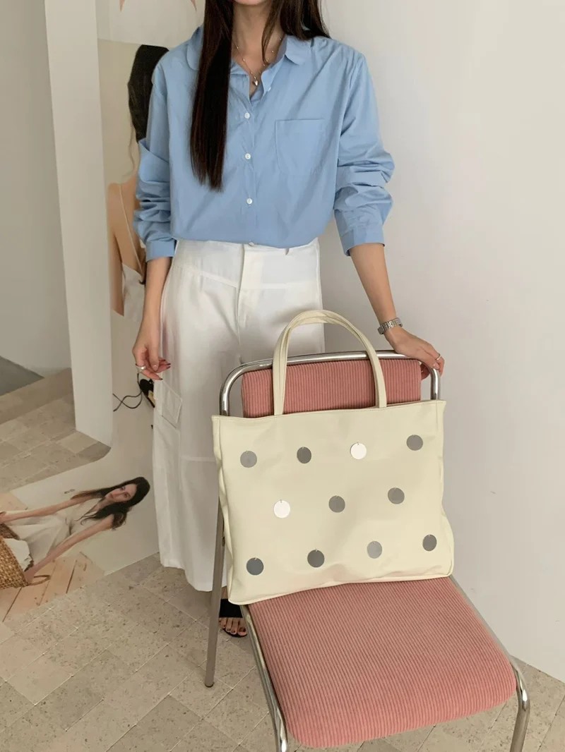 Dekorativer Polka-Dot-Shopper