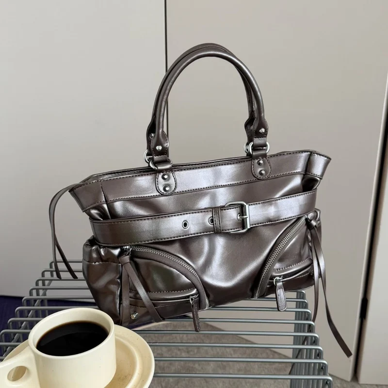 Strukturierte Leder-Handtasche