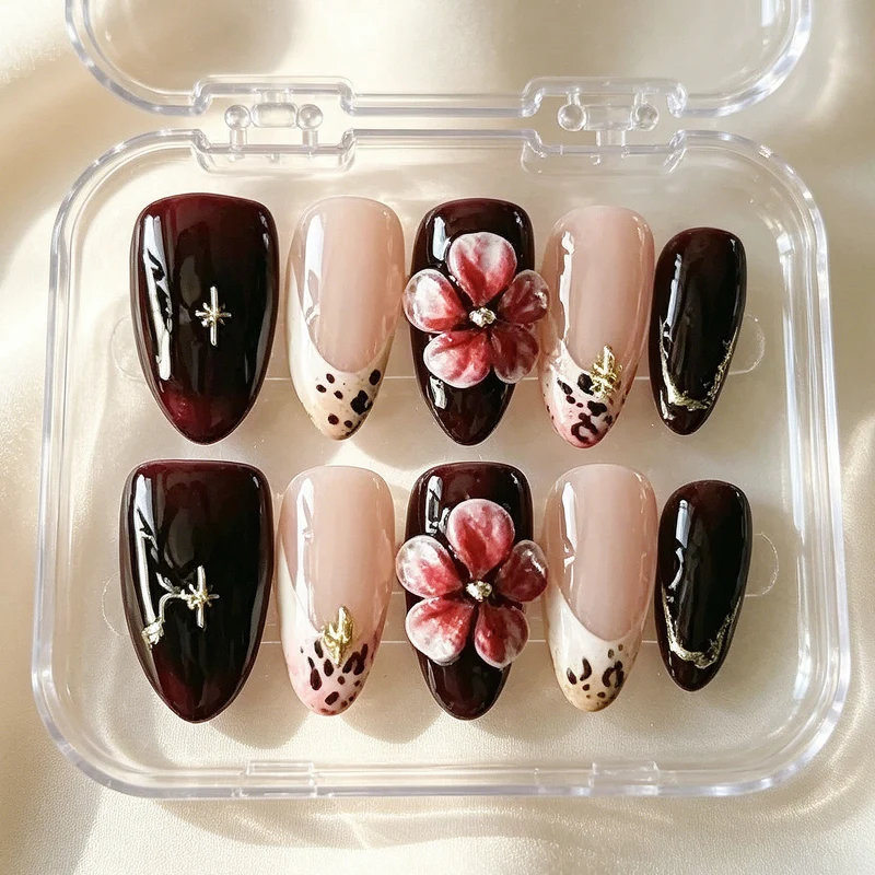 Elegantes Floral Press-On Nail Art Set Karnz 1790636706
