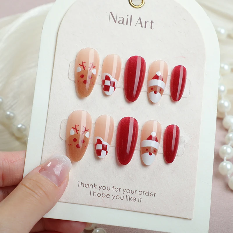 Festliches Holiday Press-On Nagelkunst Set Karnz