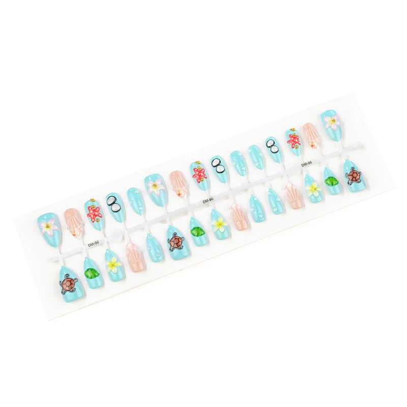 Künstlerisches, von Sommer inspiriertes Press-On Nagelkunst Set Karnz